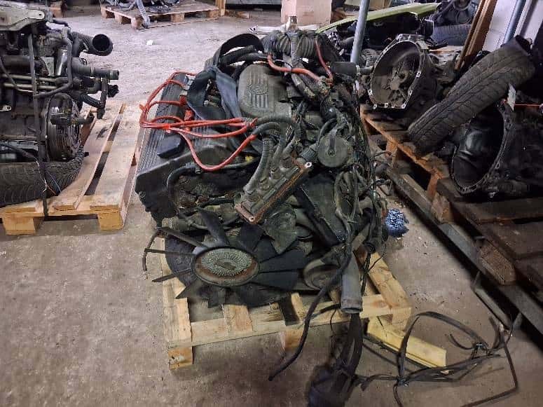 Moteur M42 B18 (184S1) vue 6