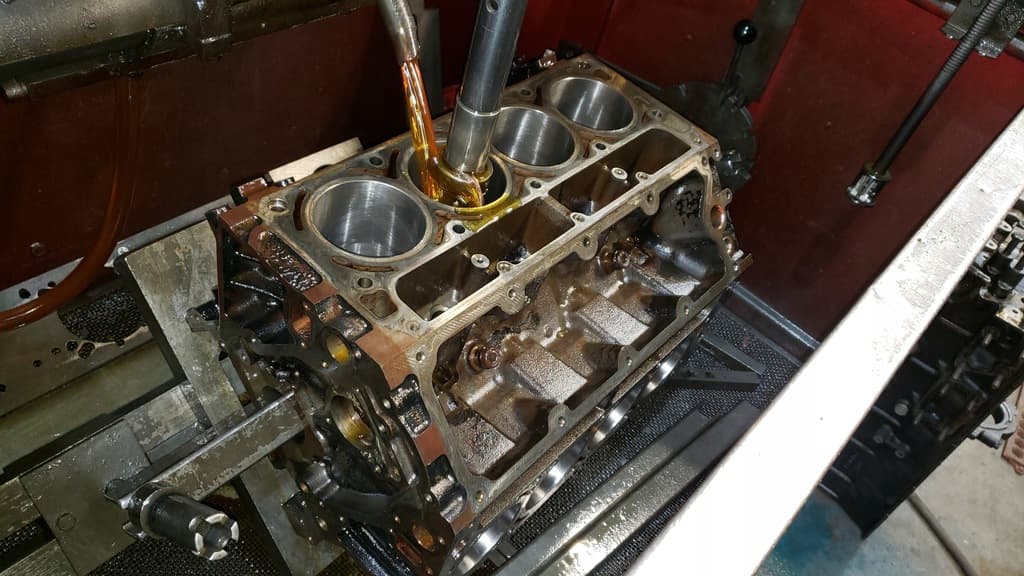 Moteur F20DVH — vue 6
