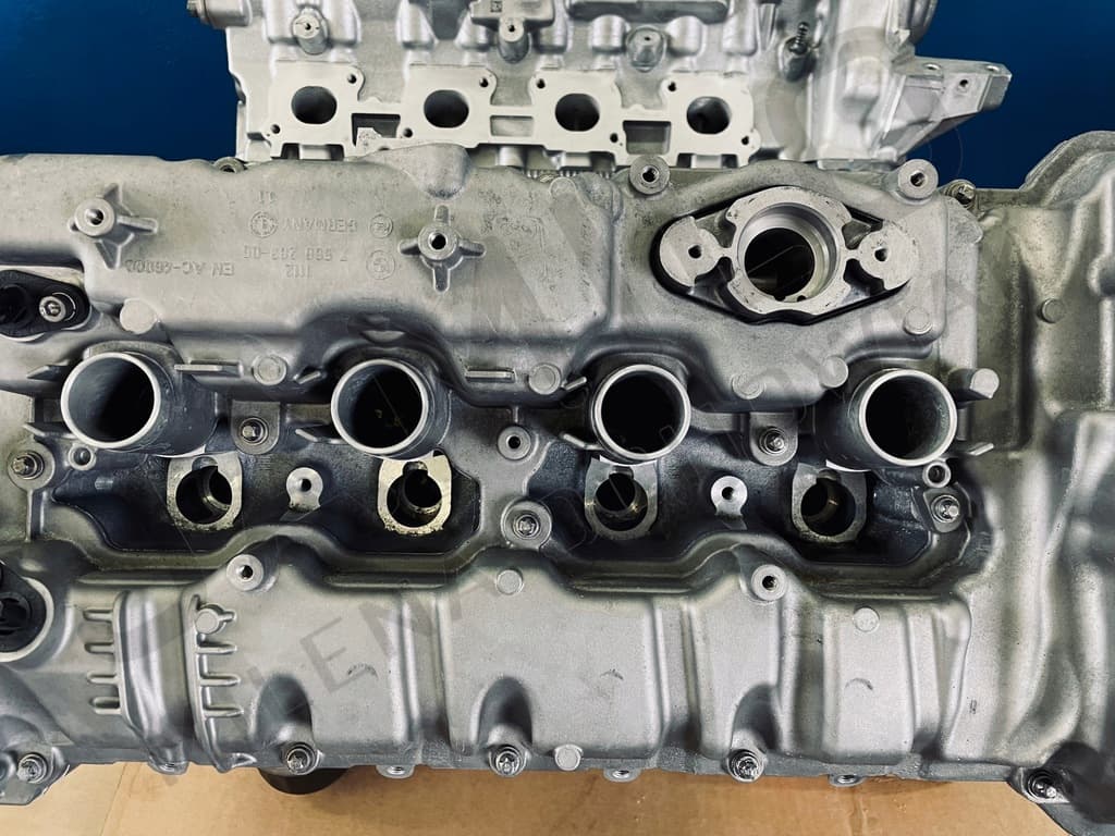 Moteur S63 B44 A — vue 5