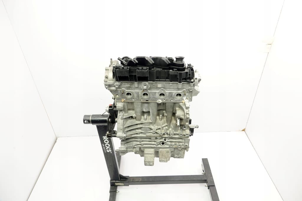 Moteur D 4204 T4 — vue 2