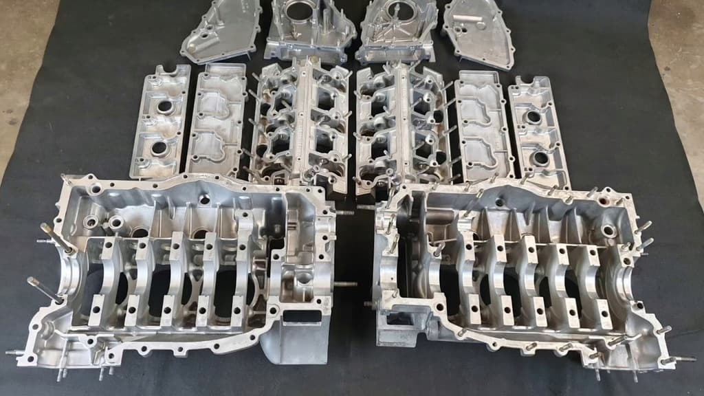Moteur F20DVH — vue 12
