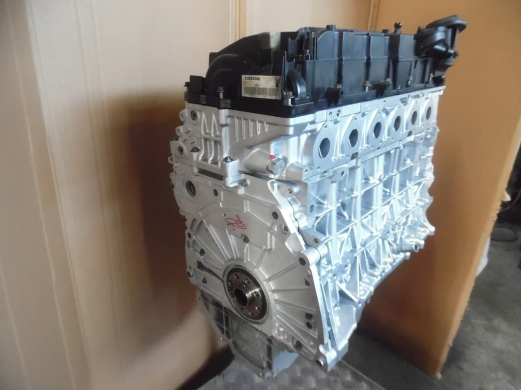 Moteur N57 D30 B — vue 2