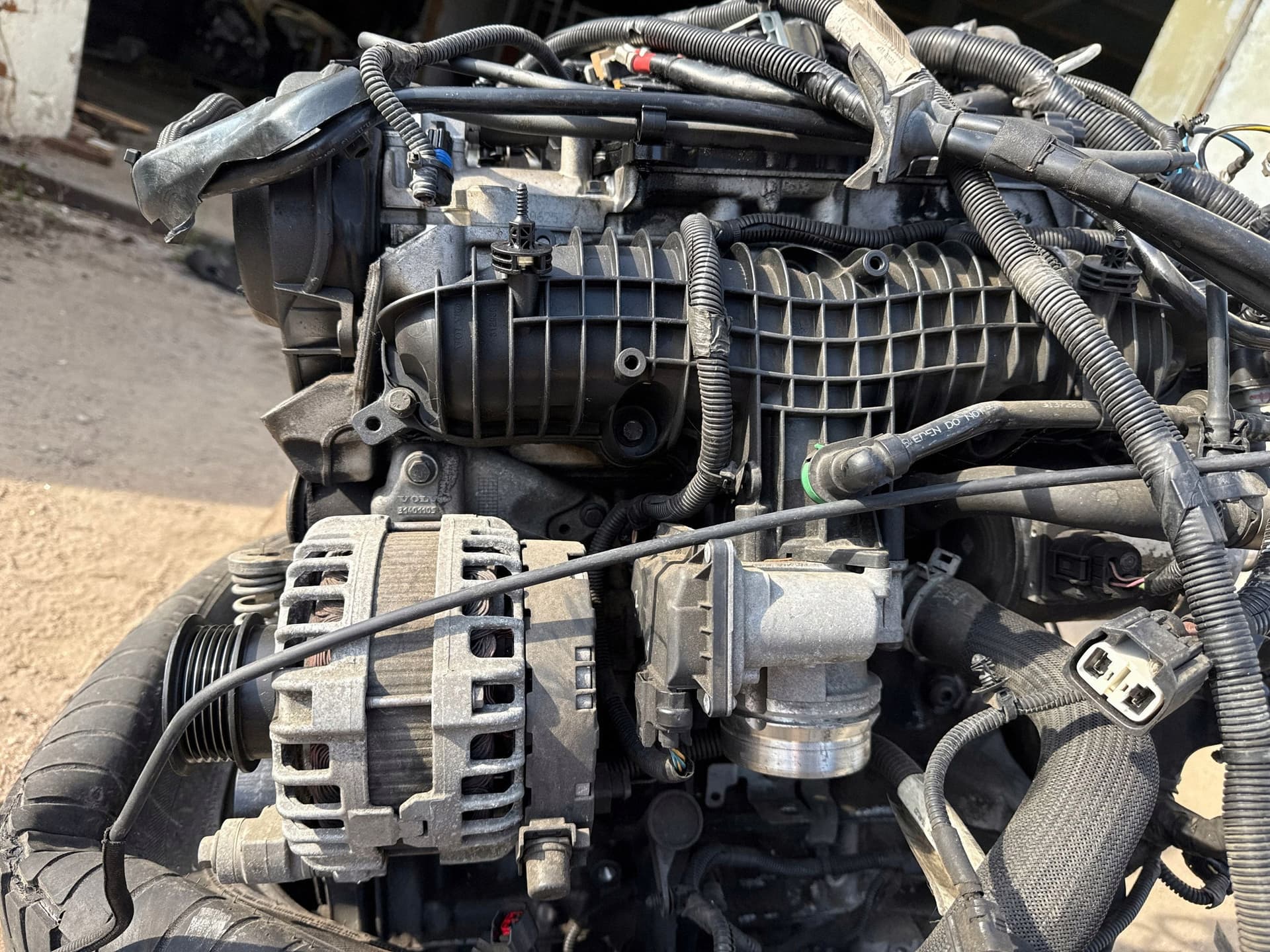 Moteur B 4204 T11 — vue 9