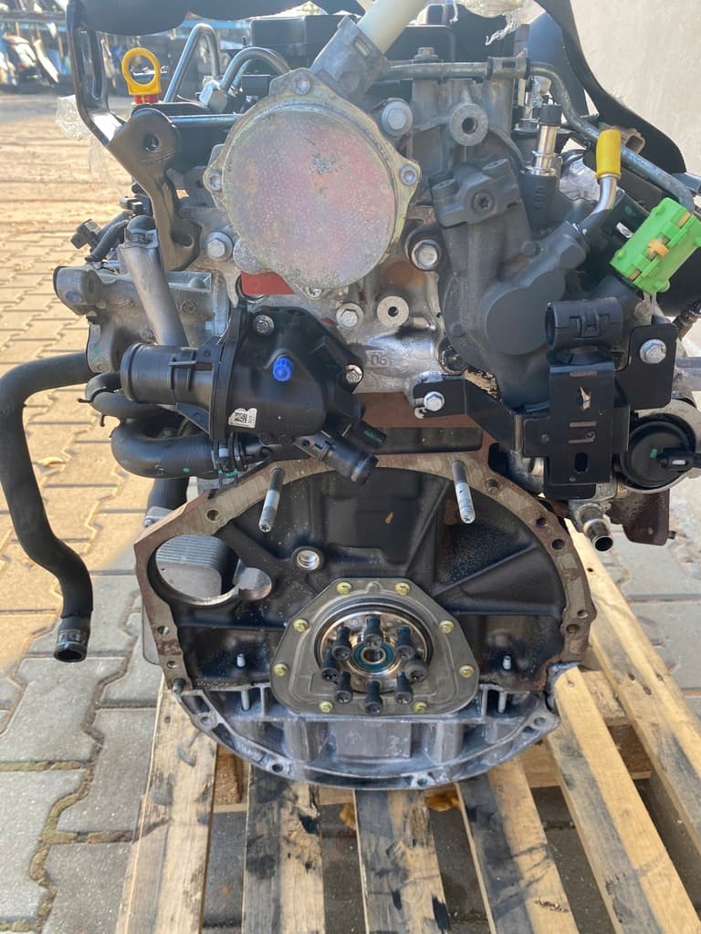 Moteur M9T 704 — vue 3