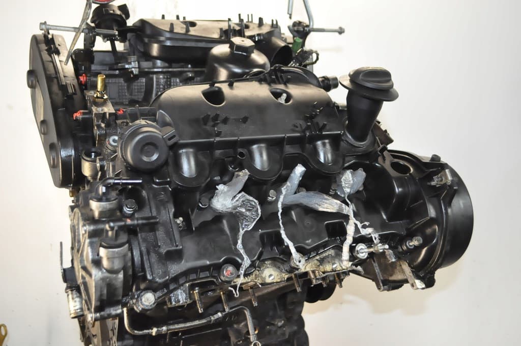 Moteur UHZ (DT17TED4) — vue 5