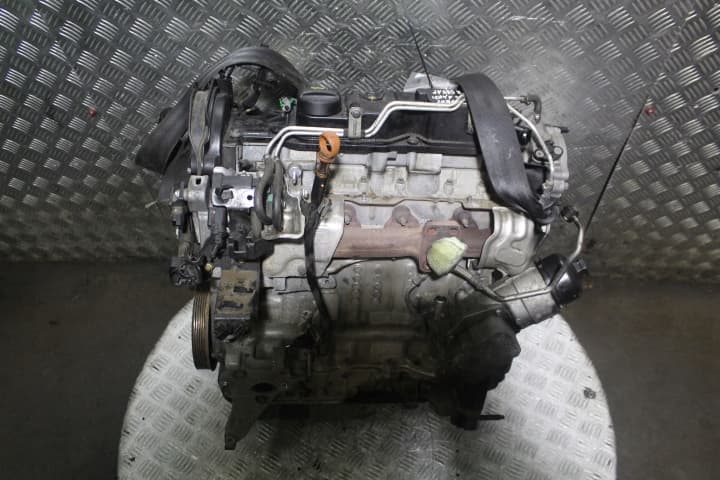 Moteur 8HR (DV4C) — vue 2