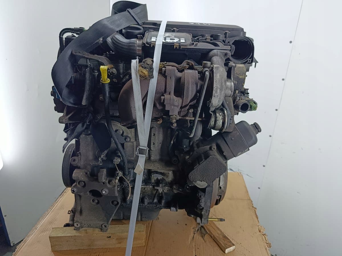 Moteur 8HZ (DV4TD) - Image 1