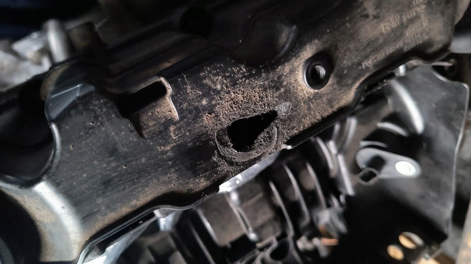 Moteur B37 D15 A — vue 4