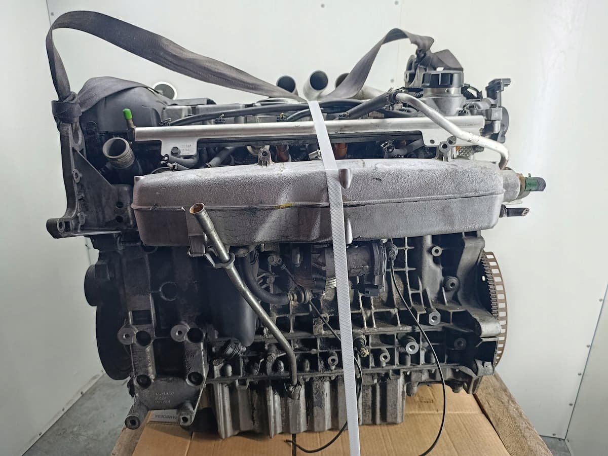 Moteur B 6294 T — vue 9