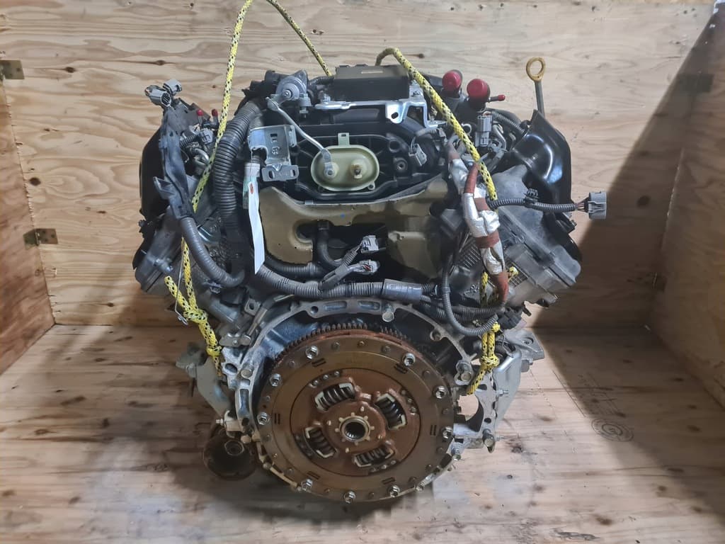 Moteur 2UR-FSE — vue 4