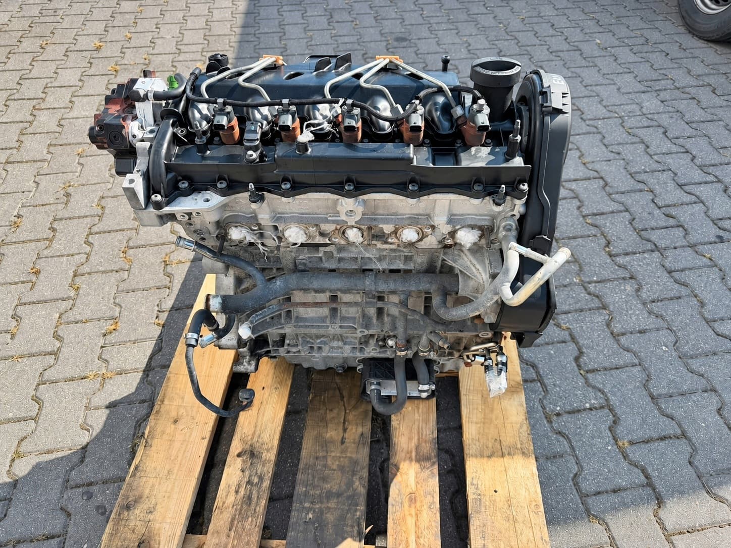 Moteur D 5244 T4 — vue 4