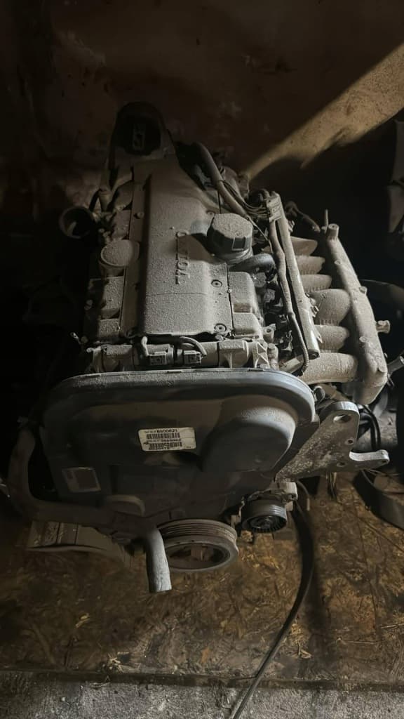 Moteur B 5204 T5 - Image 1