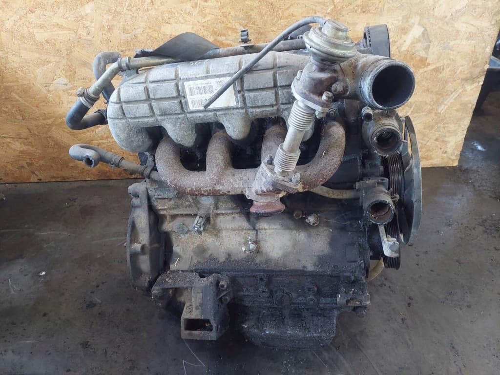 Moteur S8U 750 pour Renault Trafic