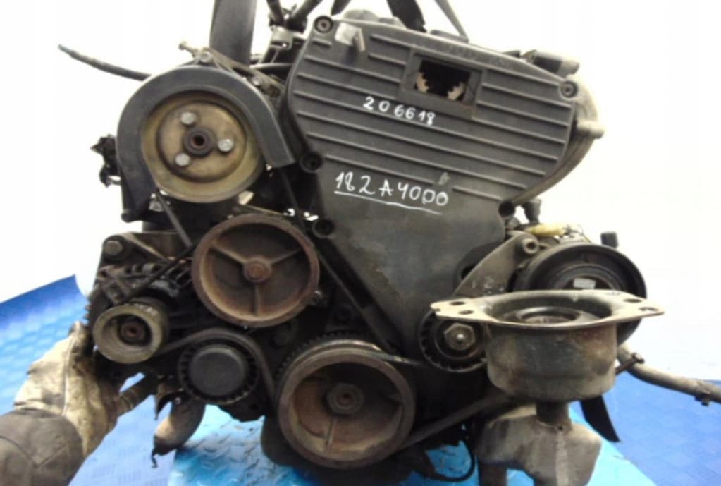 Moteur 182 A4.000 - Image 1