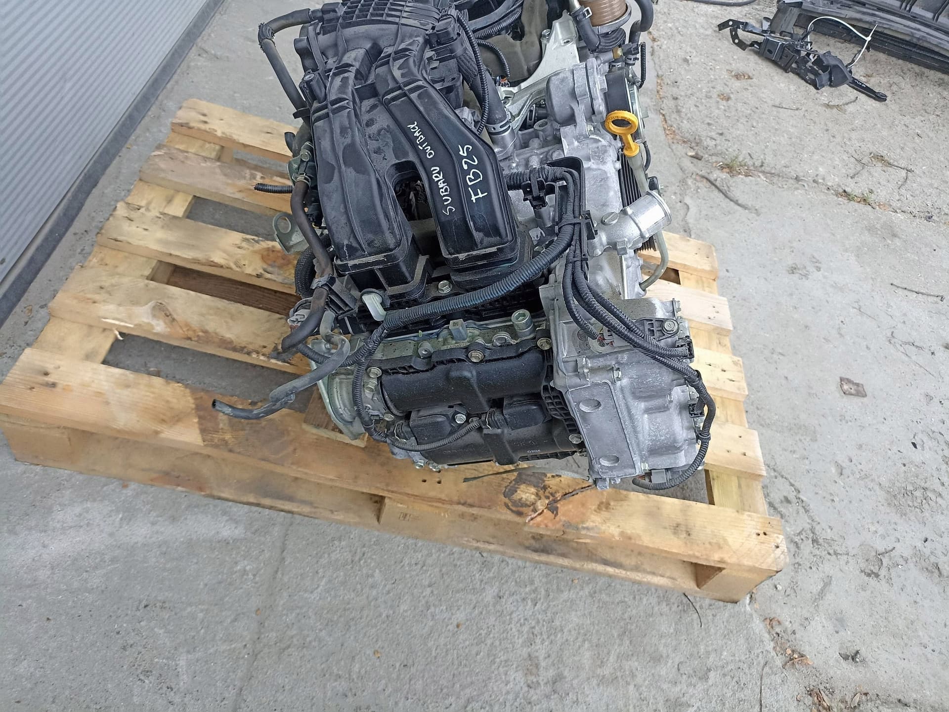 Moteur FB25 — vue 3