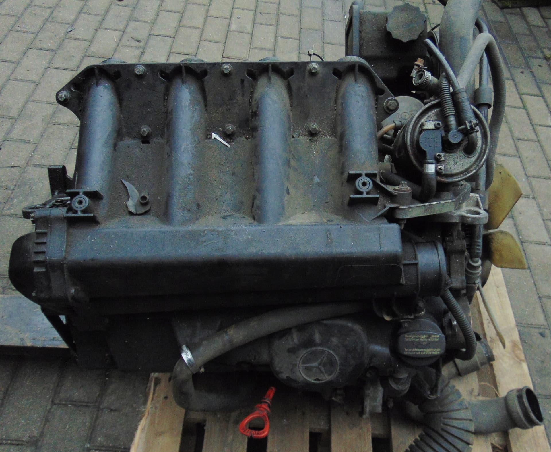 Moteur M 111.979 - Image 1
