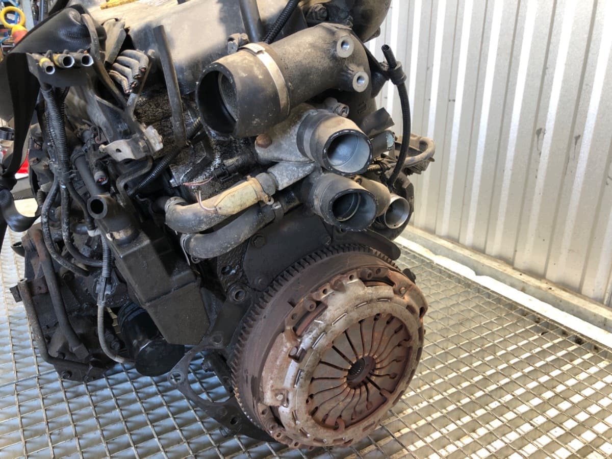 Moteur 8140.43 — vue 6