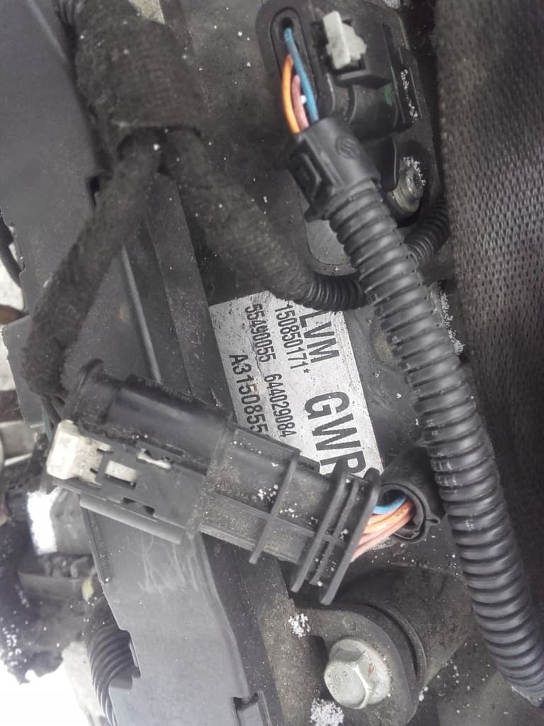 Moteur B 16 DTL — vue 3