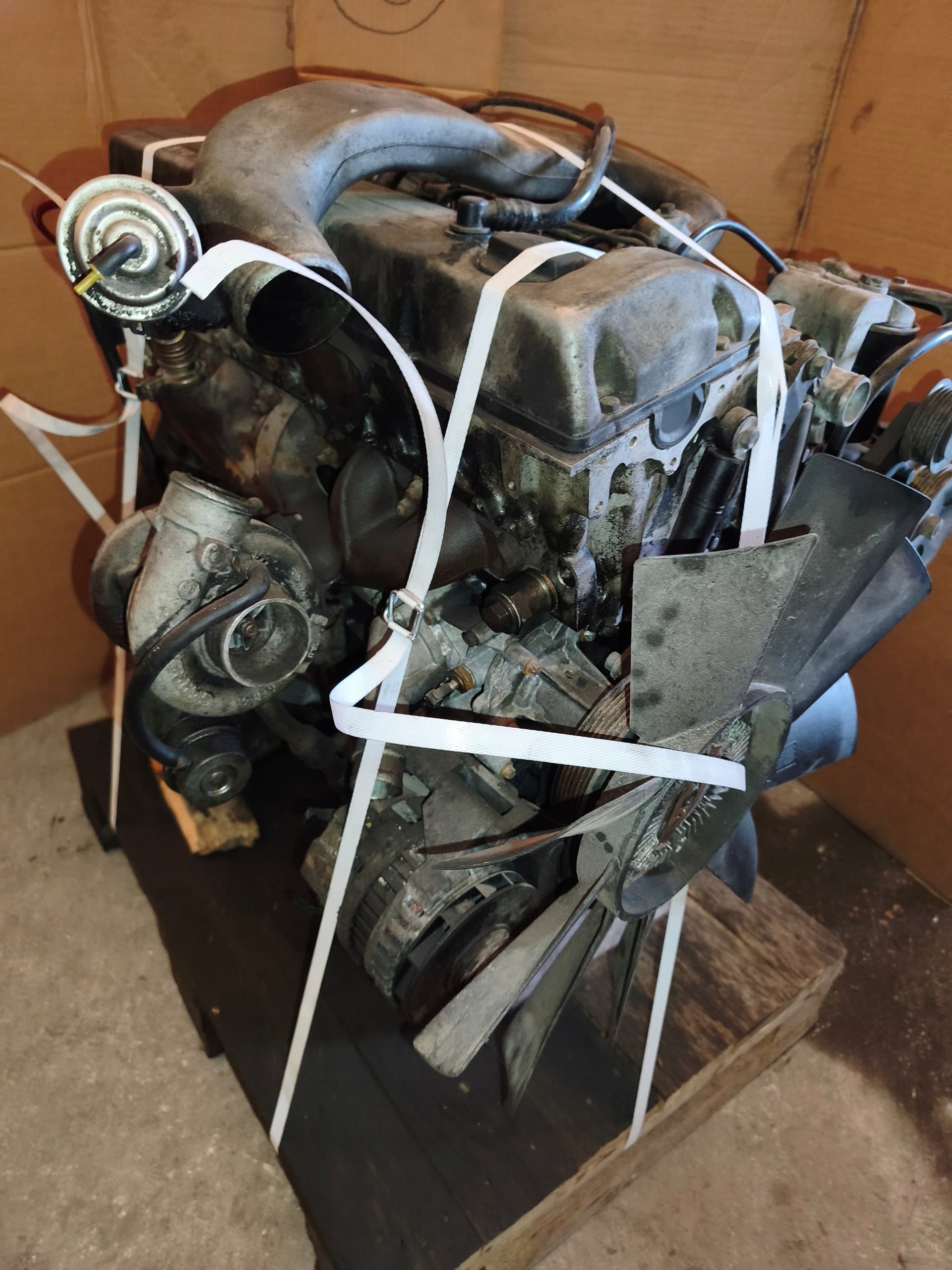 Moteur MB OM 601 — vue 5