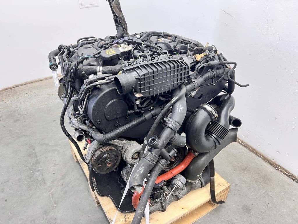Moteur 306DT(AJTDV6) — vue 2