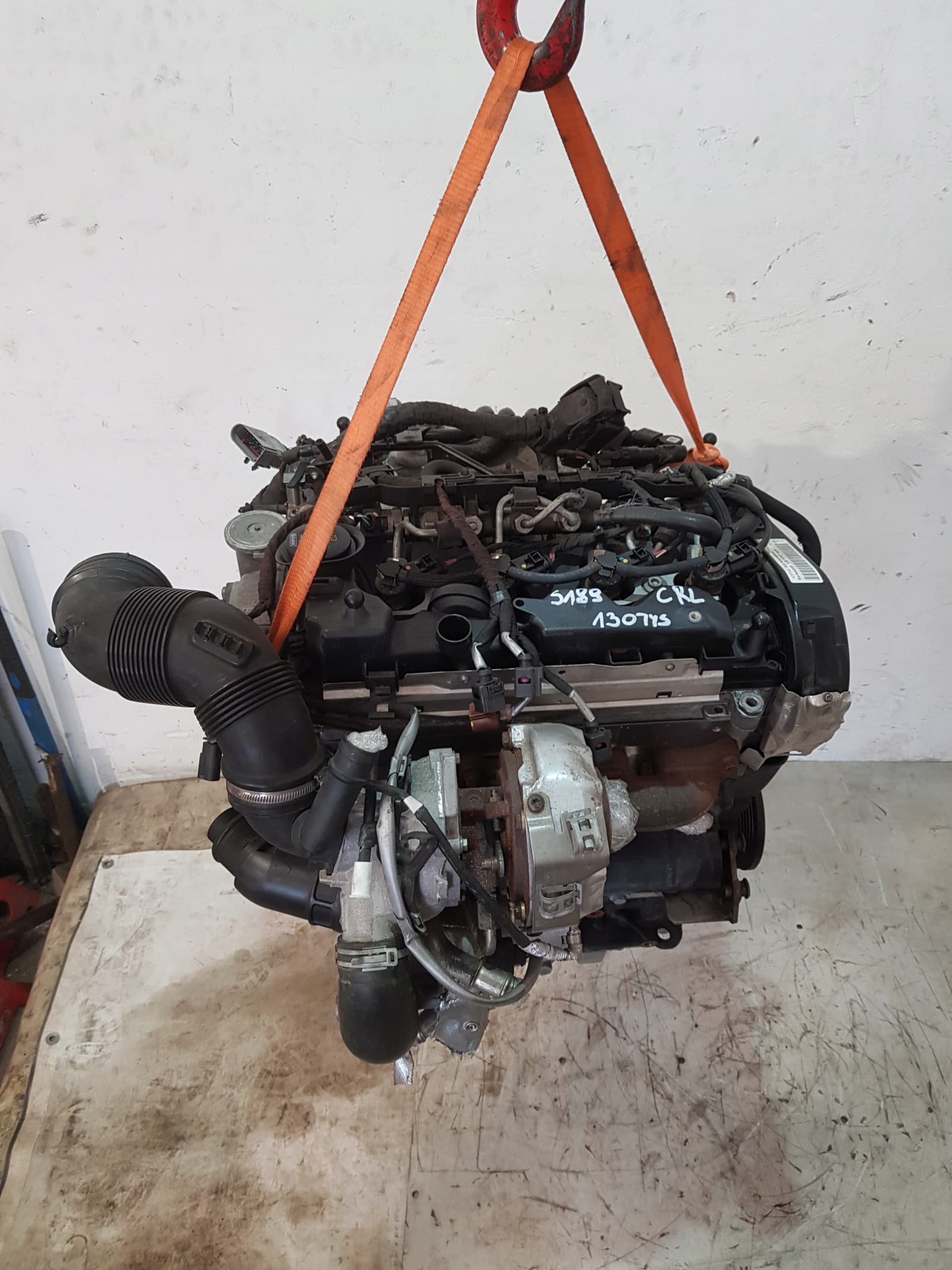 Moteur CRLC pour Volkswagen Golf 2.0 Diesel