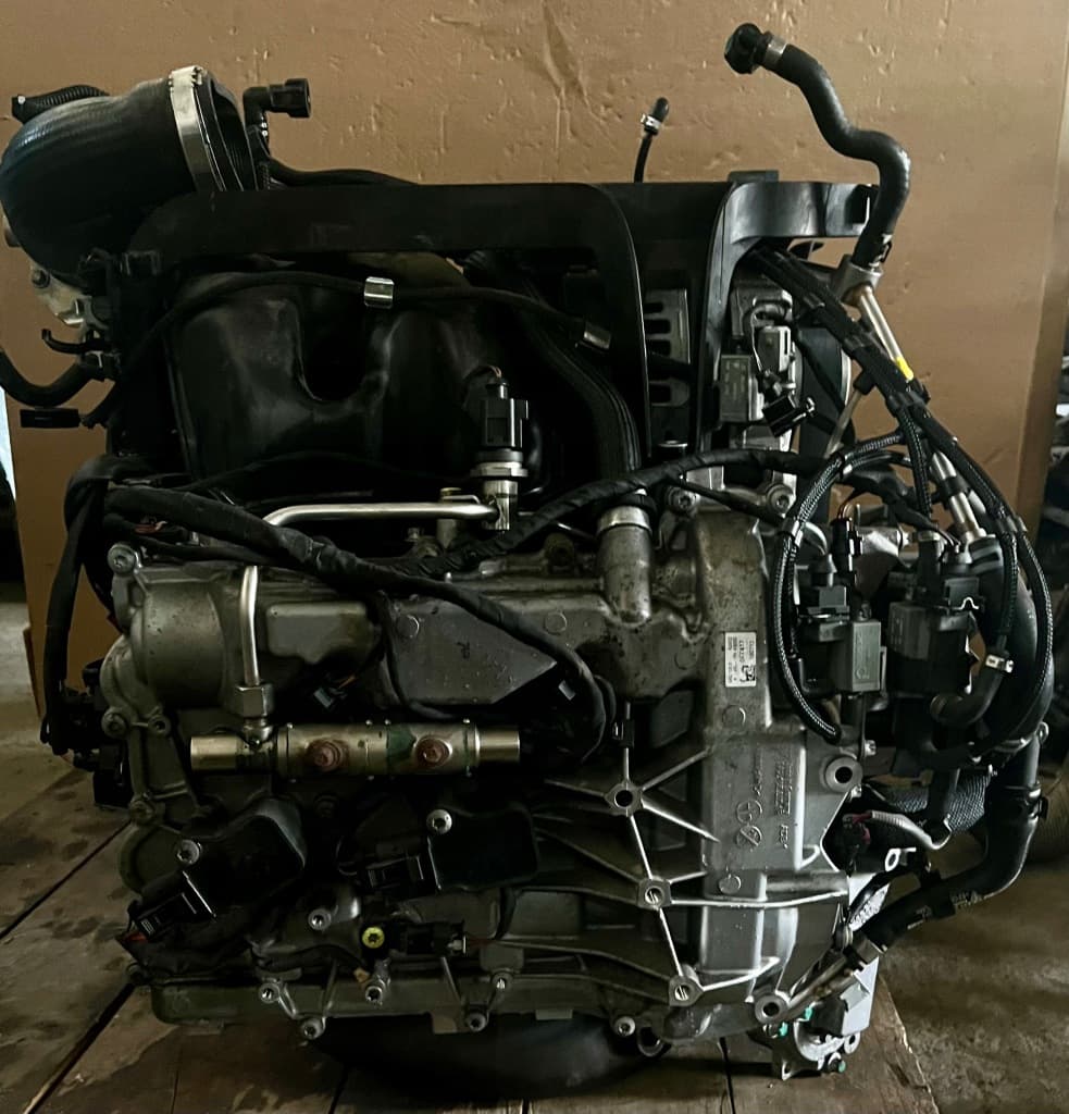 Moteur DNYA — vue 2