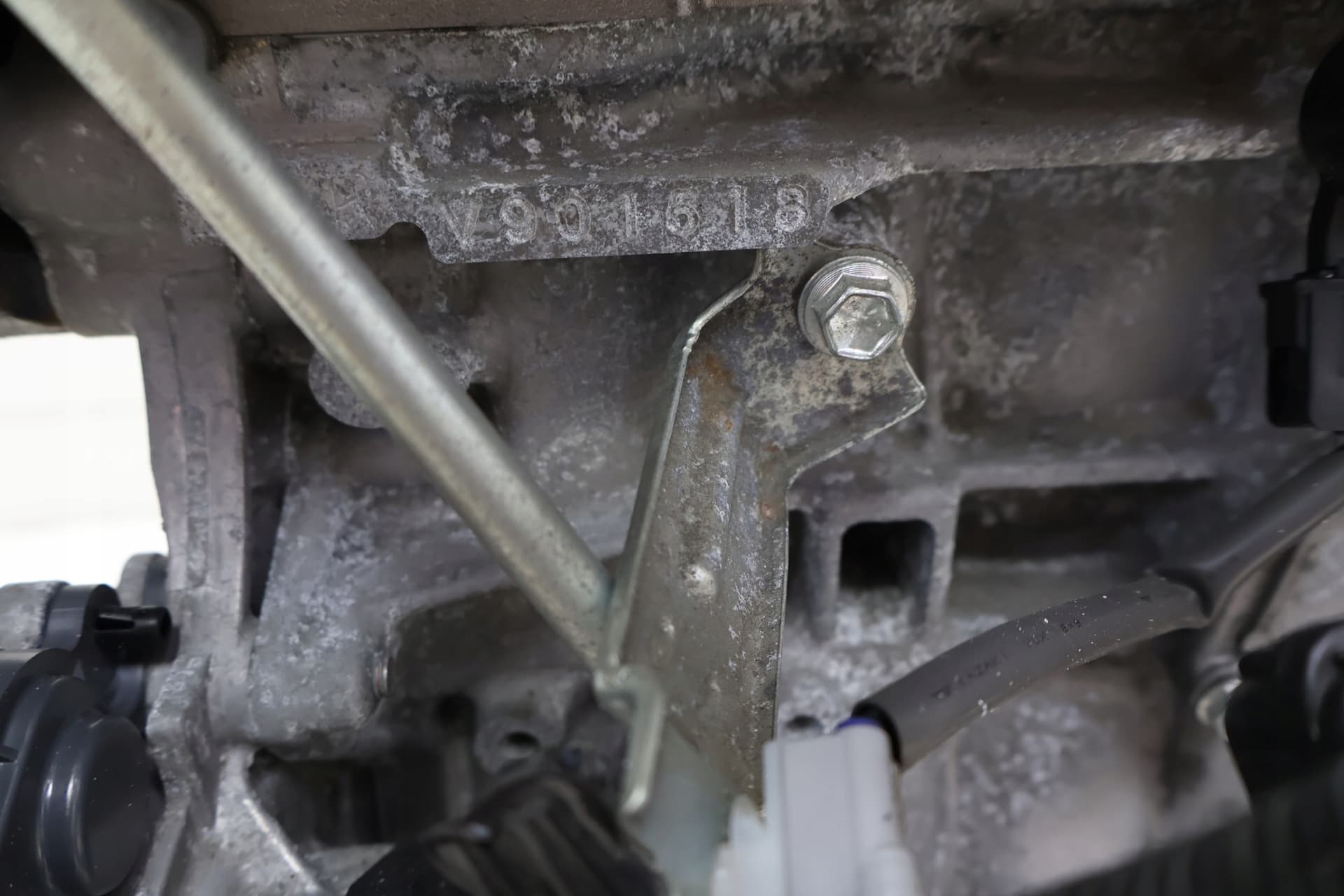 Moteur 2ZR-FAE — vue 5