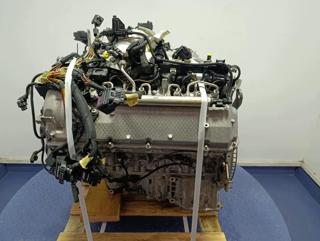 Moteur S63 B44 B — vue 5