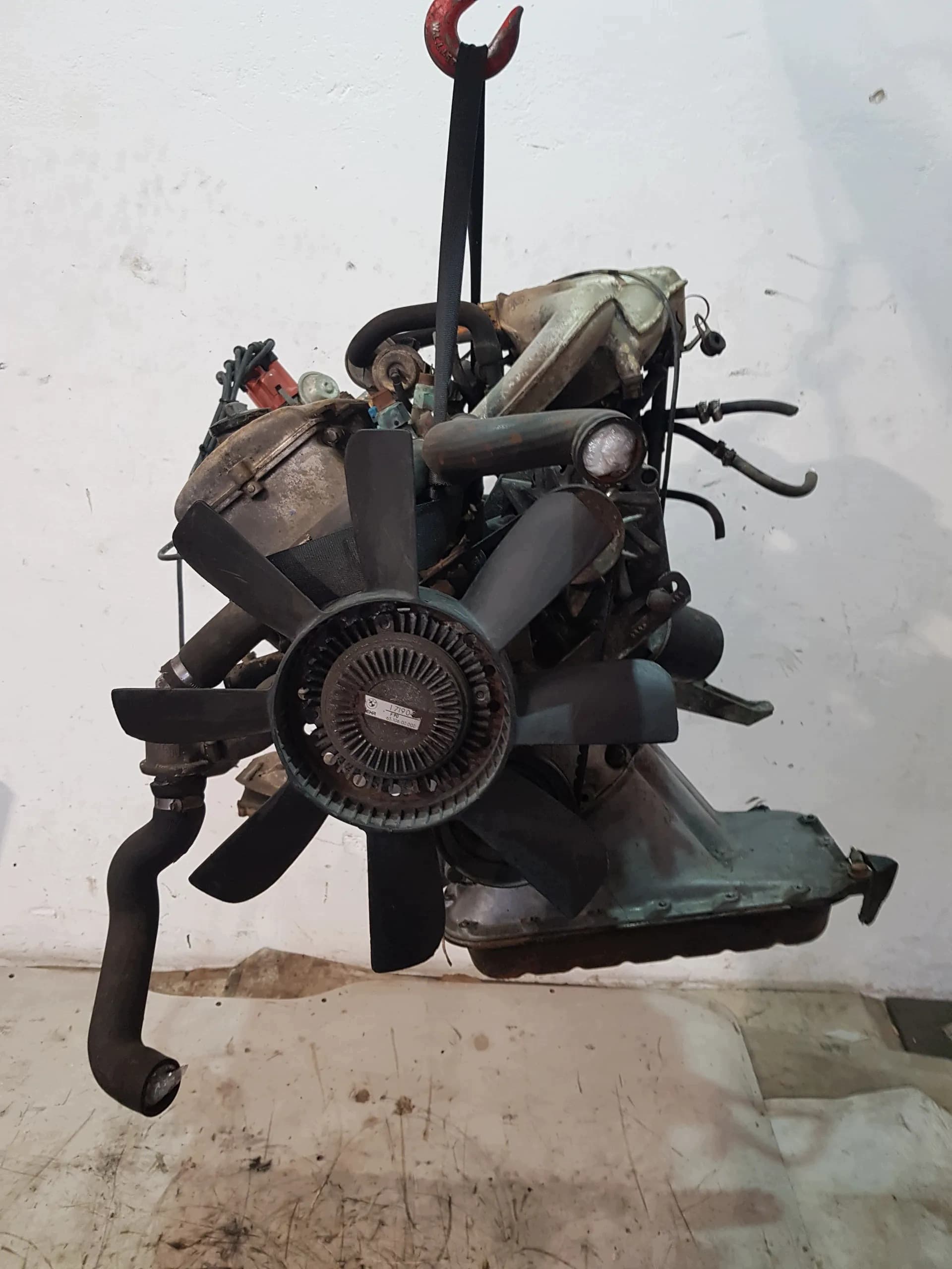 Moteur M10 B18 (184EB) — vue 4