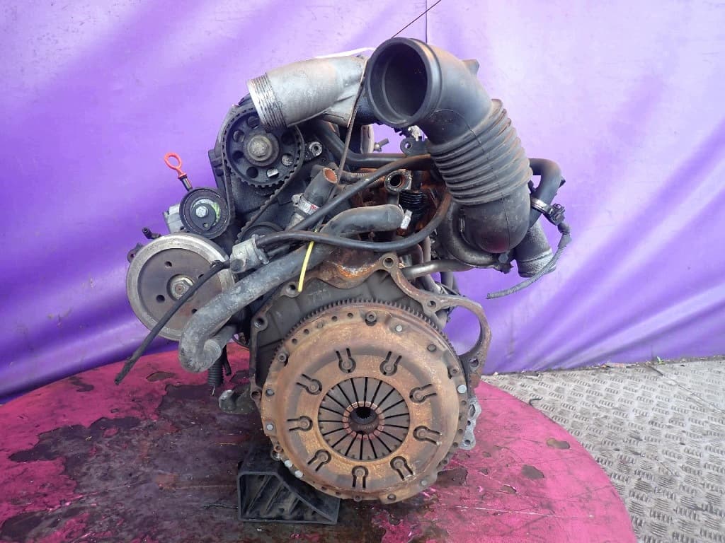 Moteur D 5252 T — vue 4