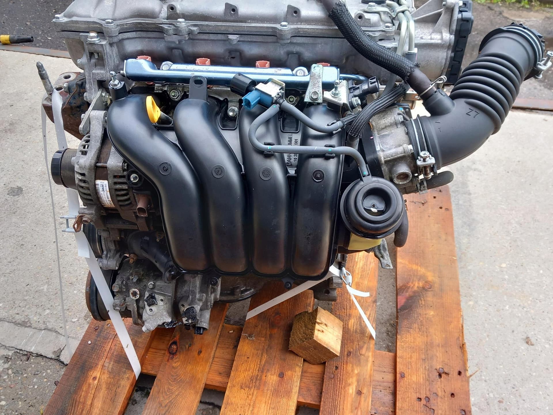 Moteur 2ZR-FAE — vue 5