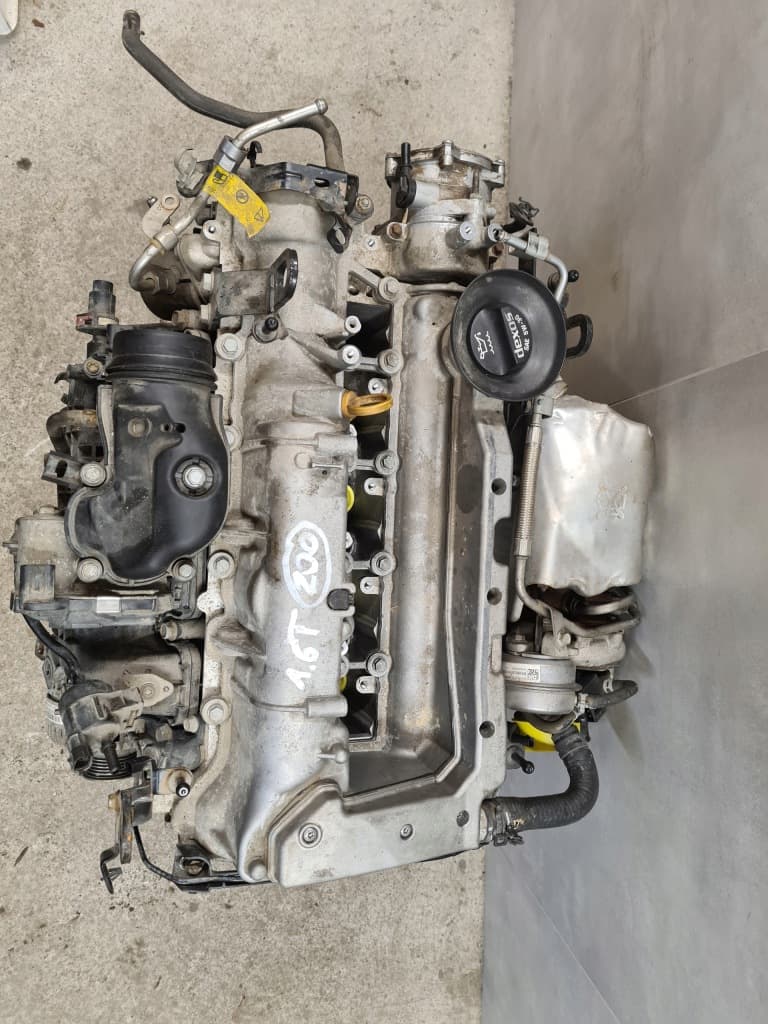 Moteur A 16 SHT — vue 3