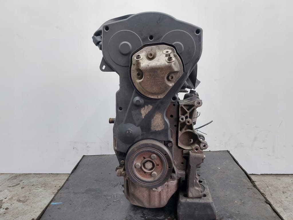 Moteur NFU (TU5JP4) — vue 8