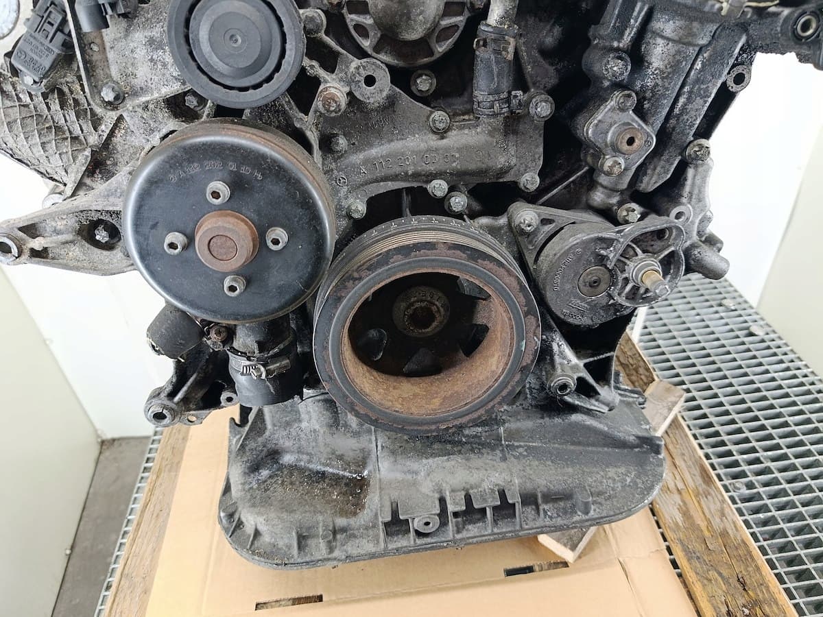 Moteur M 112.944 — vue 3