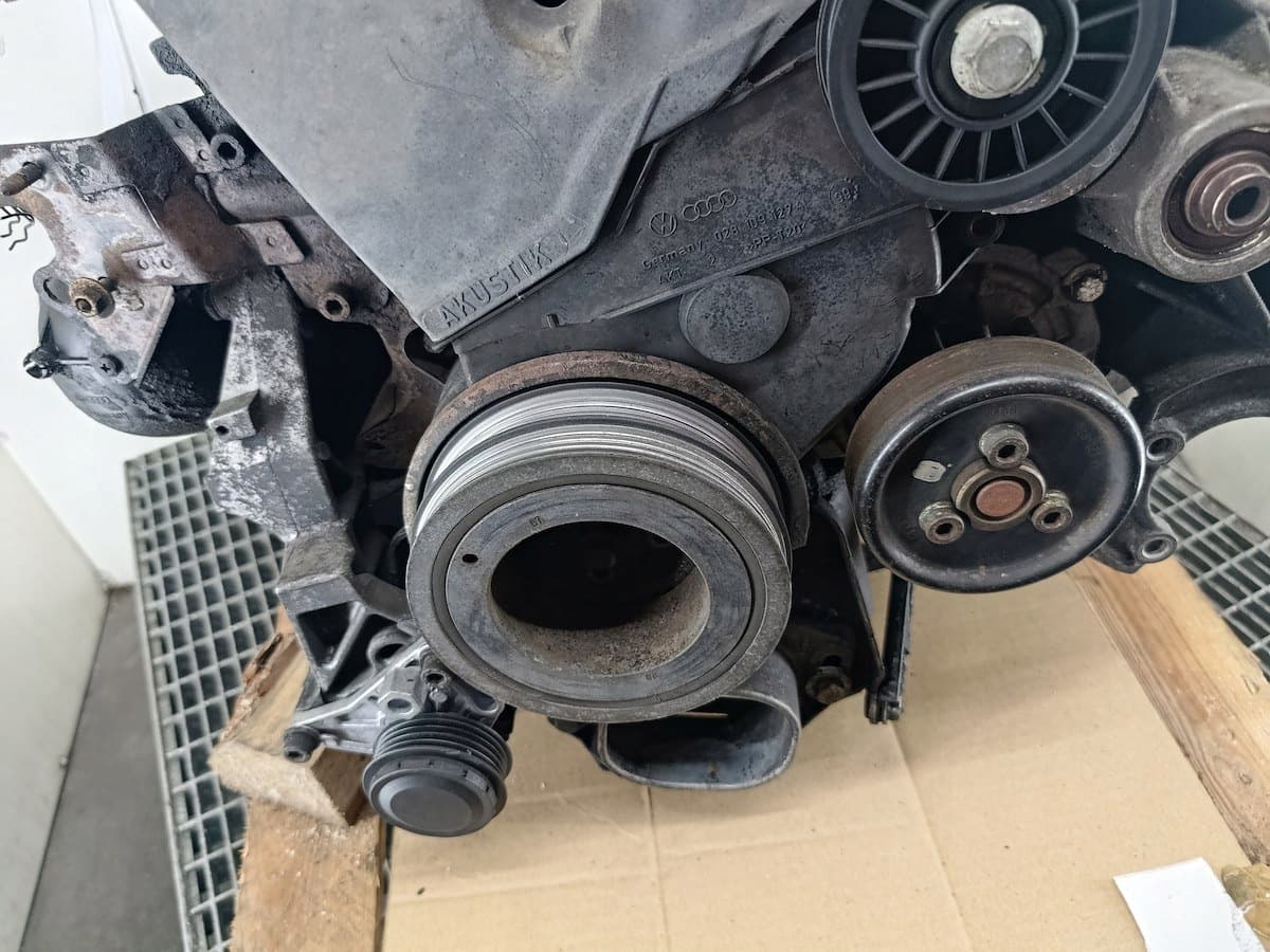 Moteur AVG — vue 7