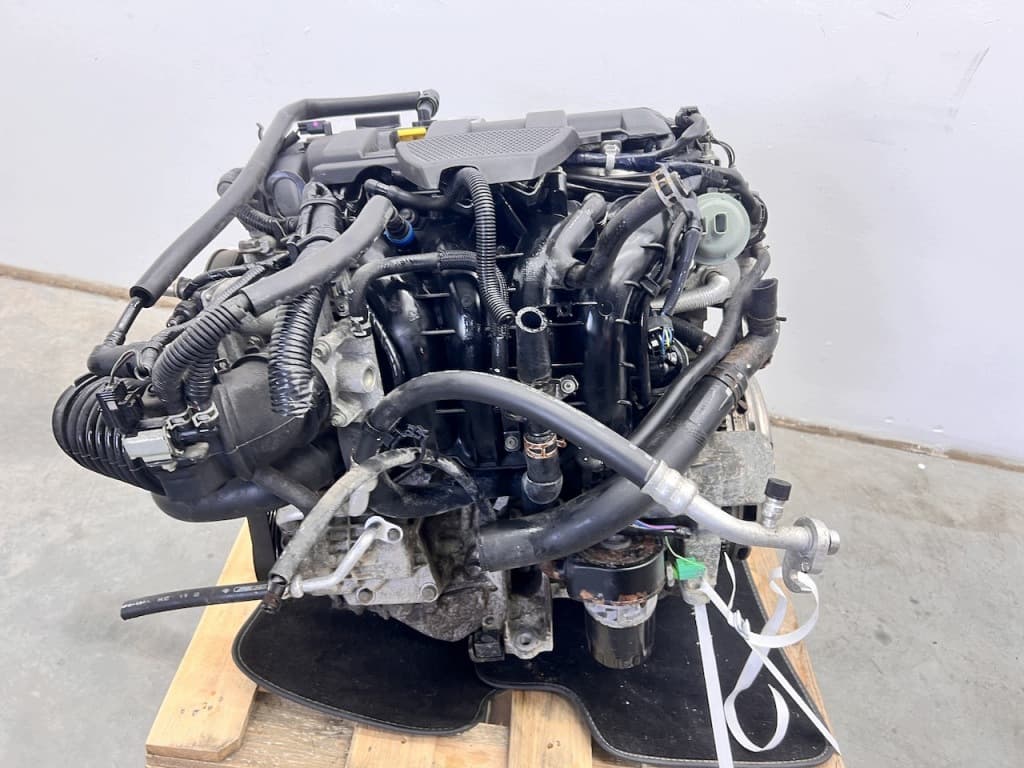 Moteur L8-VE — vue 7