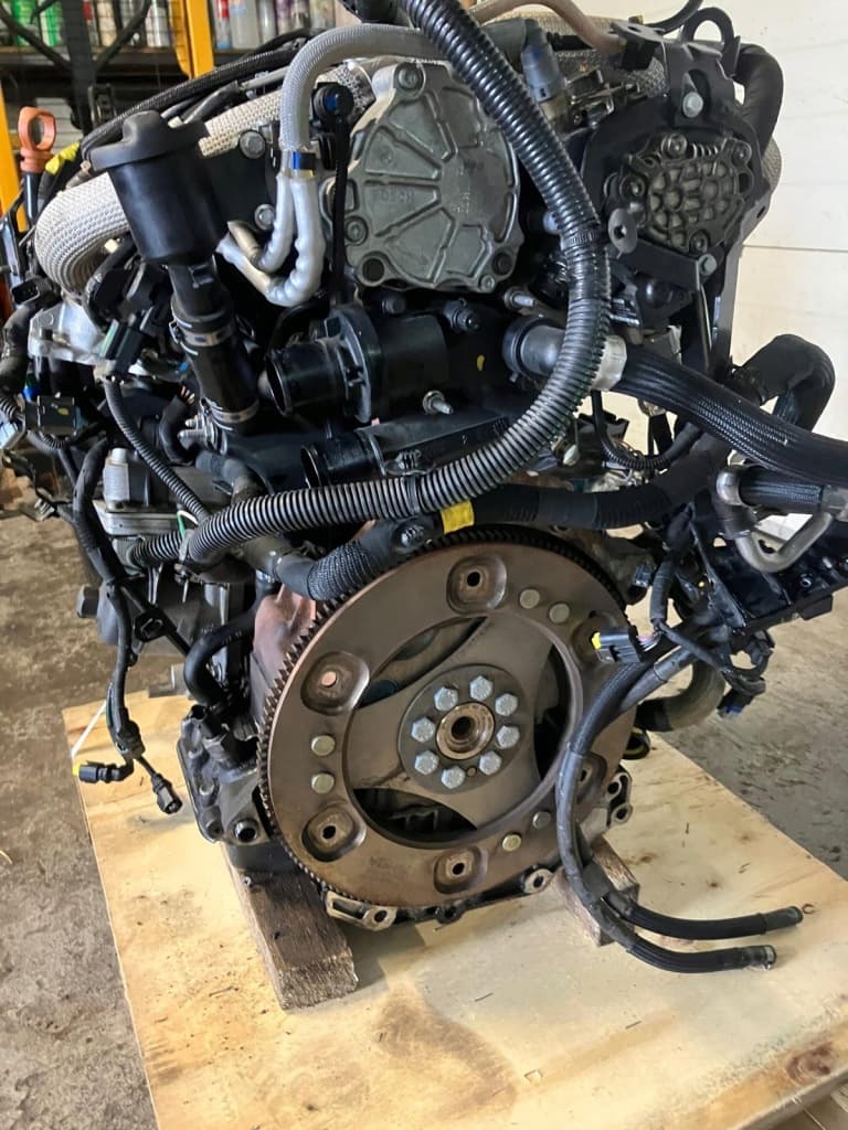 Moteur 4HL (DW12C) — vue 4