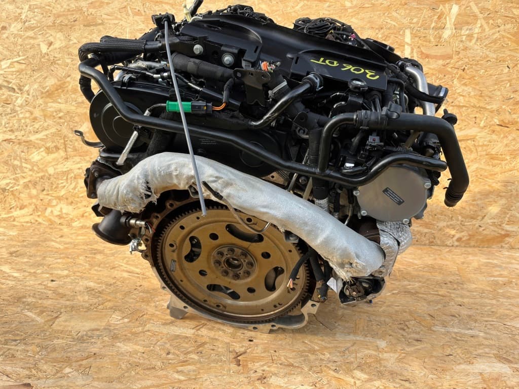 Moteur 306DT(TDV6) — vue 8