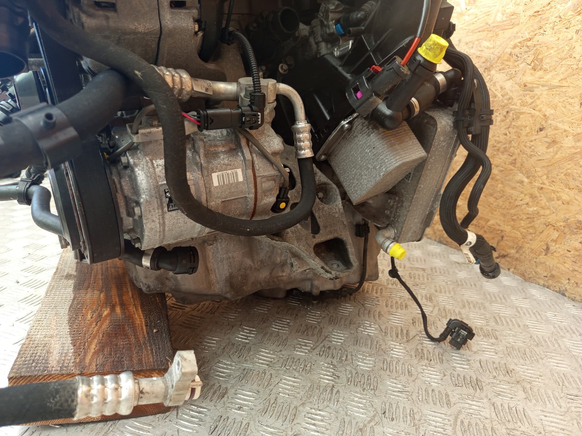 Moteur B47 D20 A — vue 12