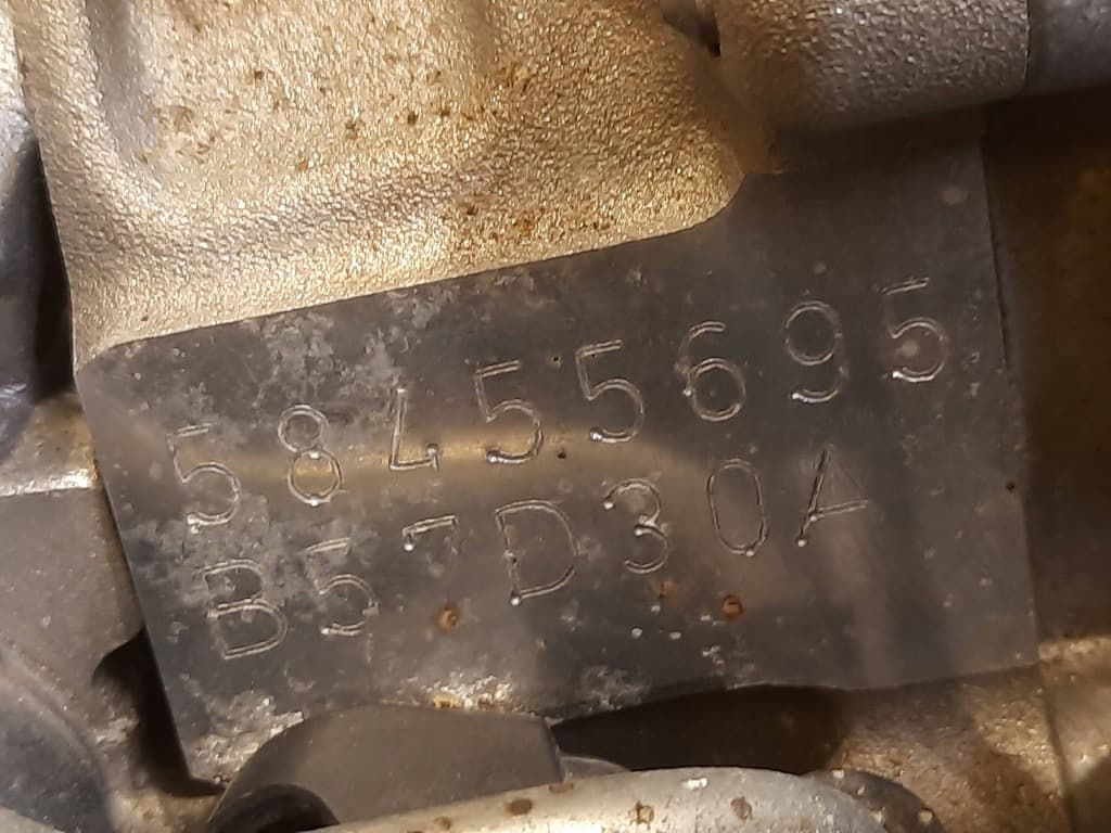 Moteur B57 D30 A — vue 6