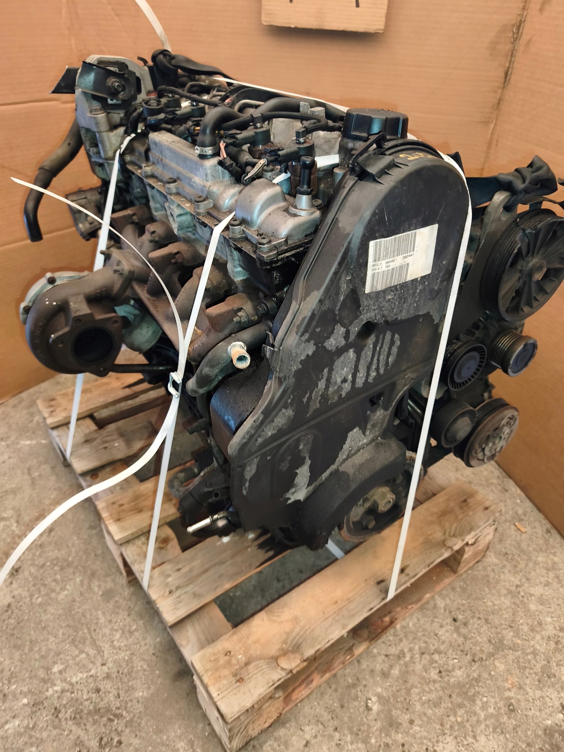 Moteur D 5244 T — vue 7