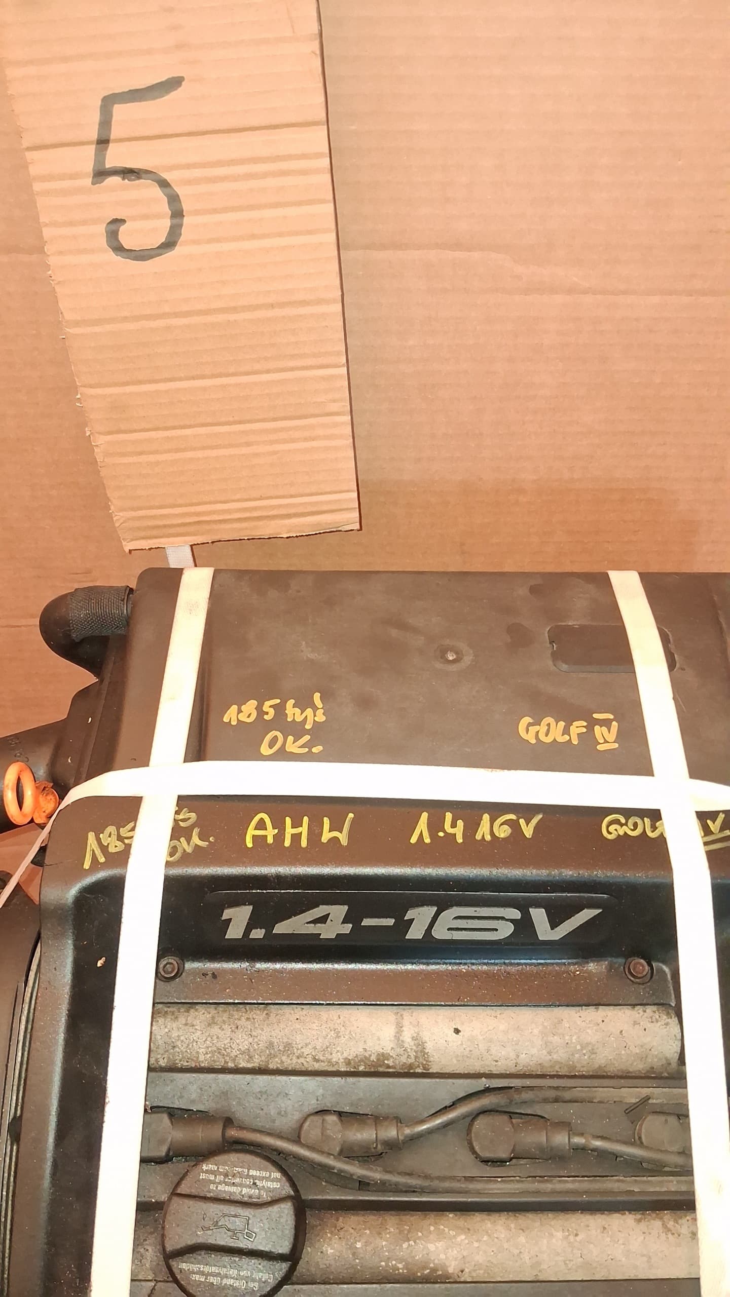 Moteur AHW — vue 2