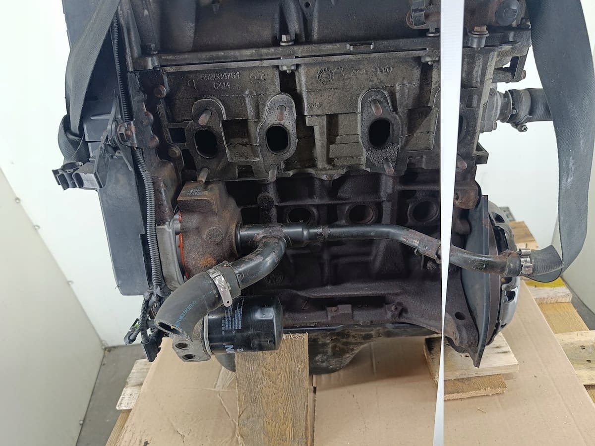 Moteur 169A4000 — vue 5