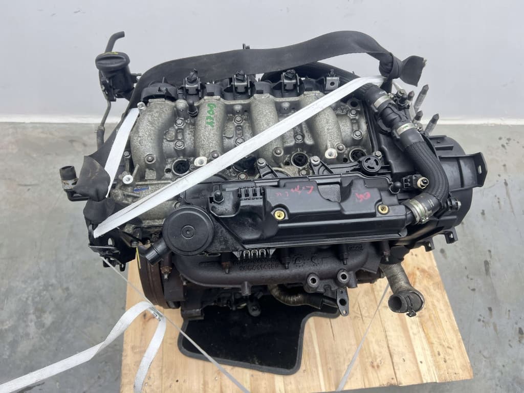 Moteur 4HN — vue 4