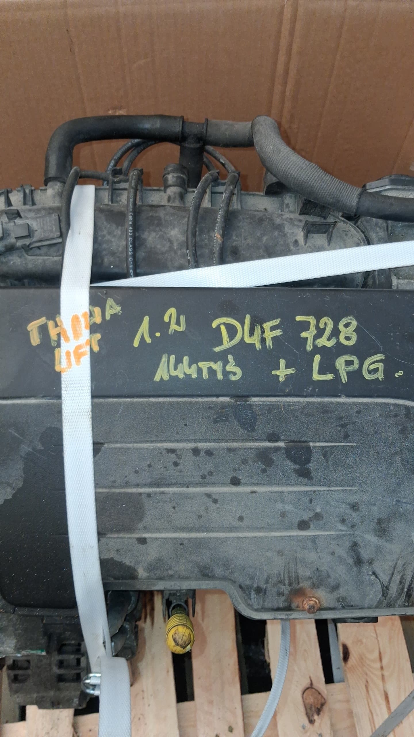 Moteur D4F 728 — vue 2