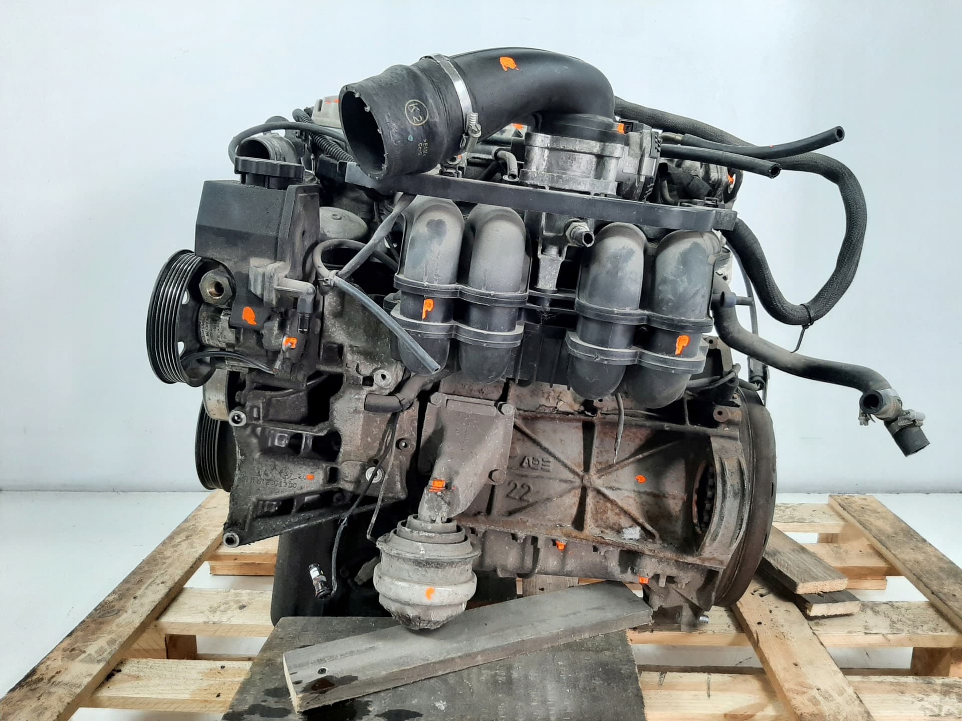 Moteur M 111.958 — vue 4