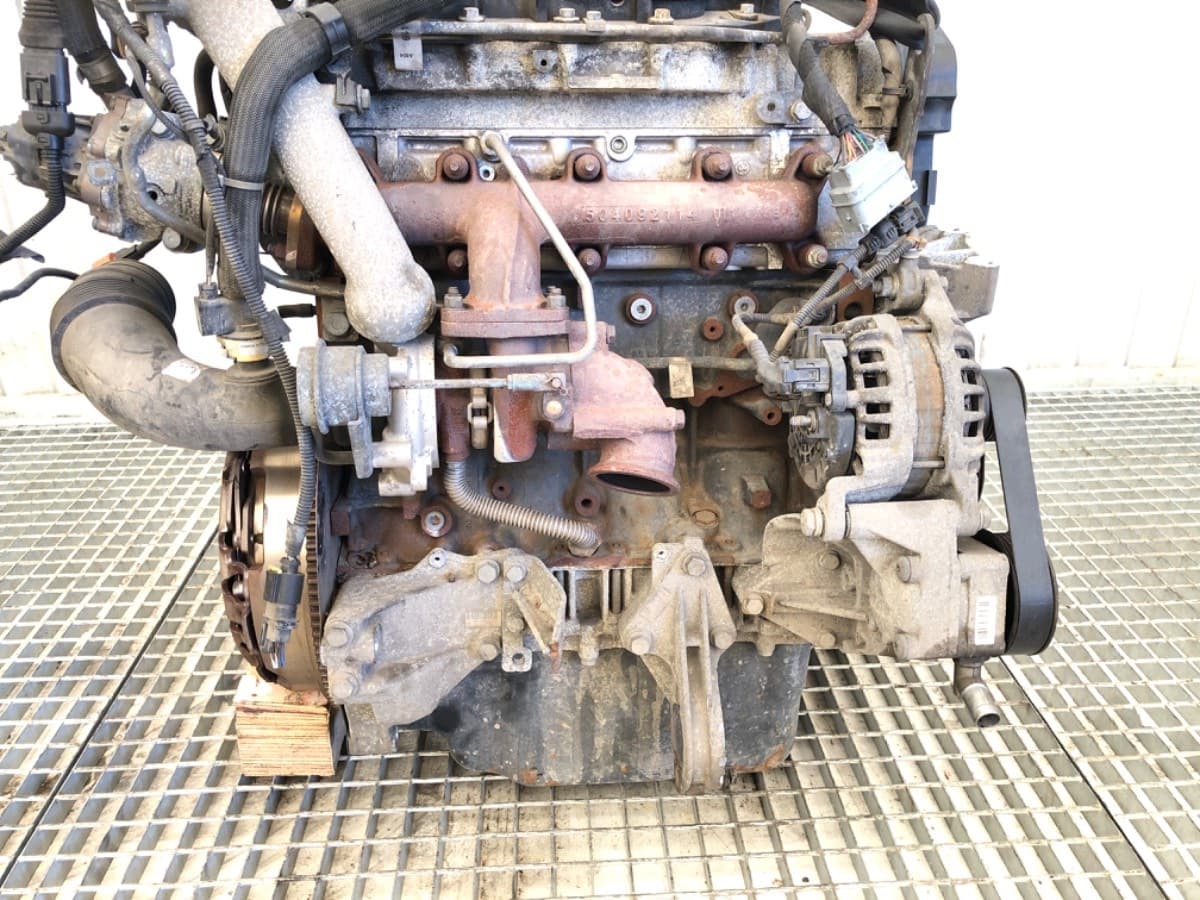 Moteur F1AE3481D — vue 2