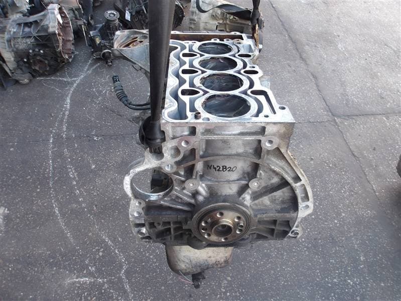 Moteur N46 B20 A — vue 4