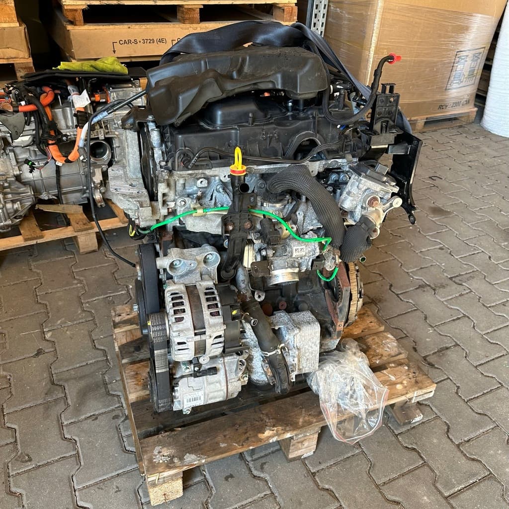 Moteur M9T 716 — vue 2