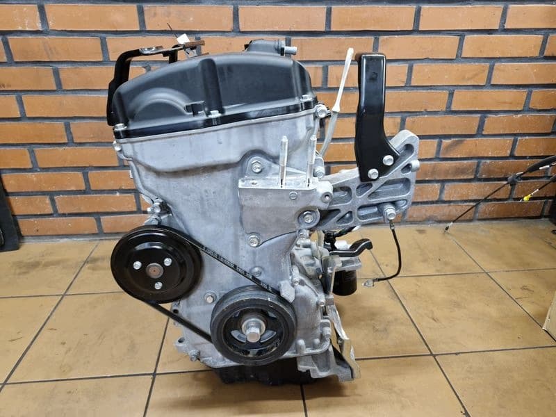 Moteur 4B12 — vue 3